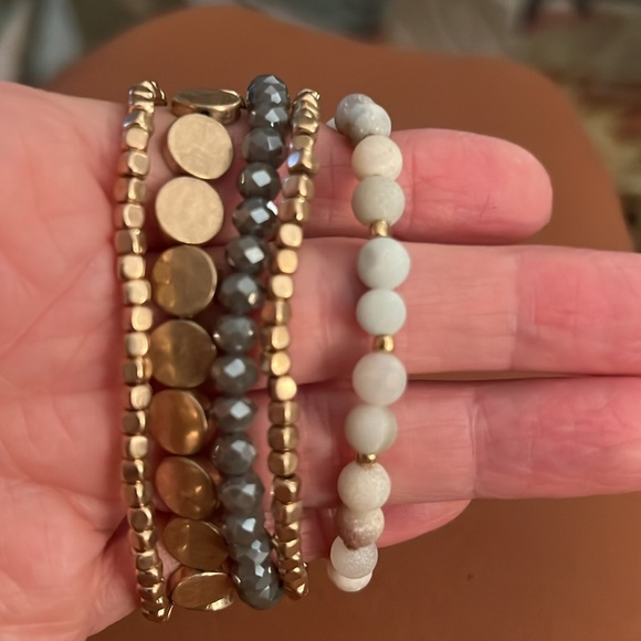 Multi Color Stretch Bracelet - Picture 3 of 4